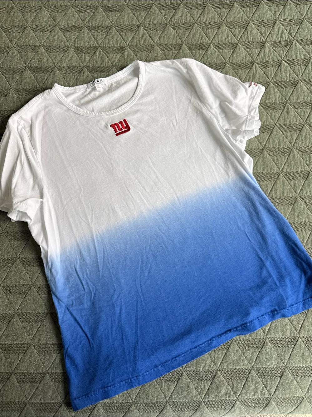 WEAR by Erin Andrews NY Giants Tee